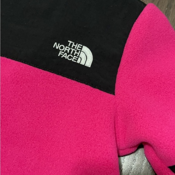 Girls The North Face fleece Jacket - Picture 2 of 5